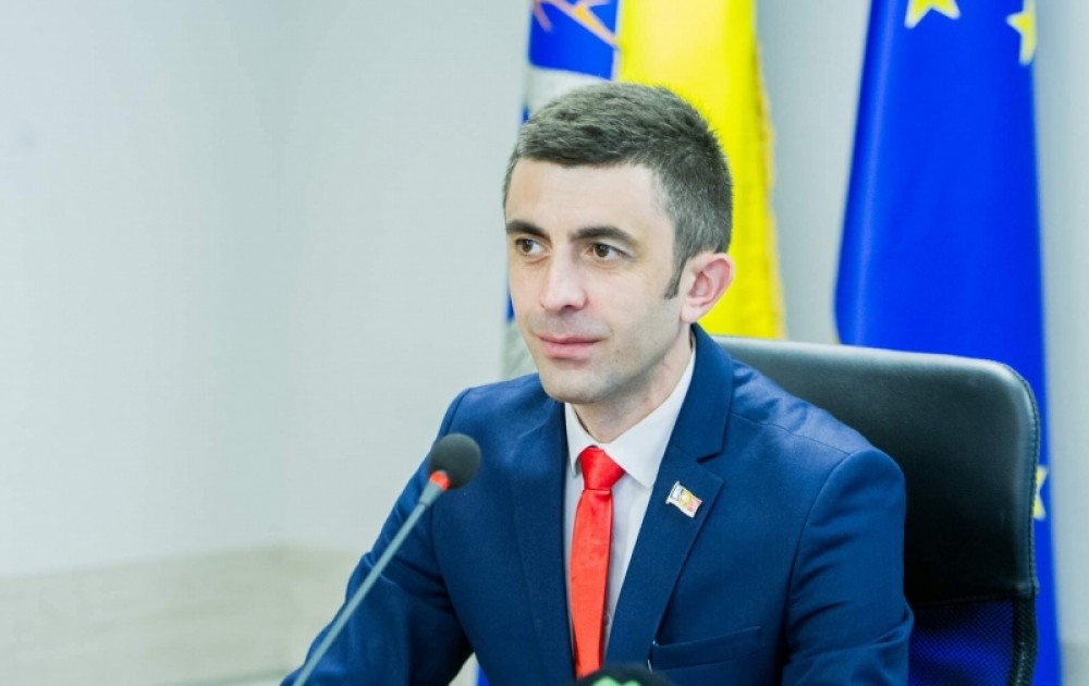 FLASH // Președintele raionului Drochia, amendat cu 3 500 de lei pentru exces de putere și lipsit de dreptul de a ocupa funcții